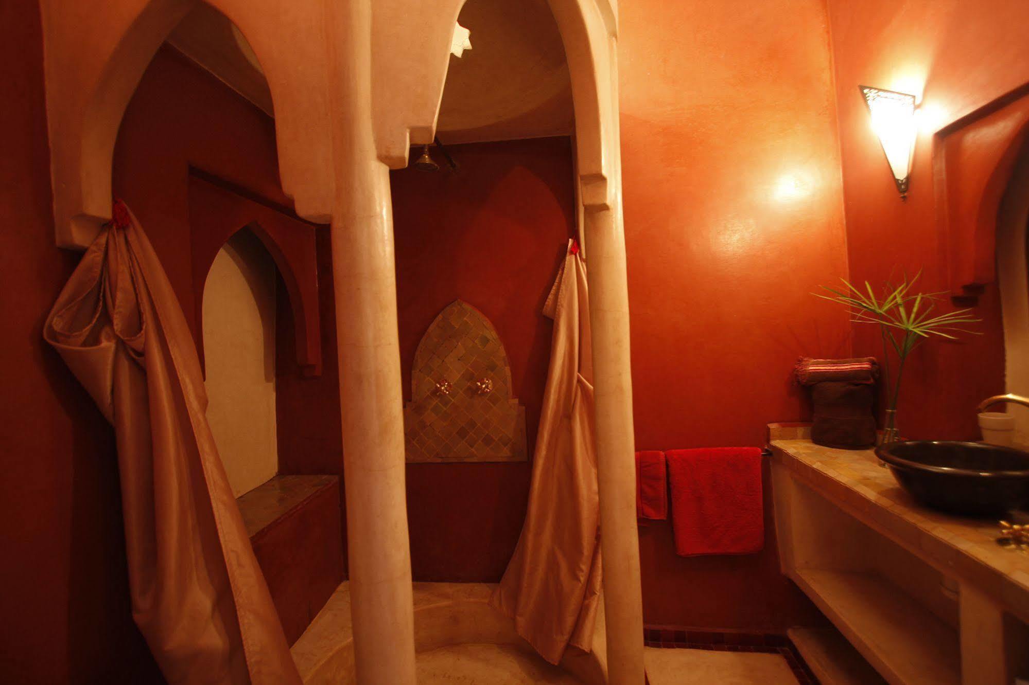 Riad Boussa Hotel Marrakesh Exterior photo